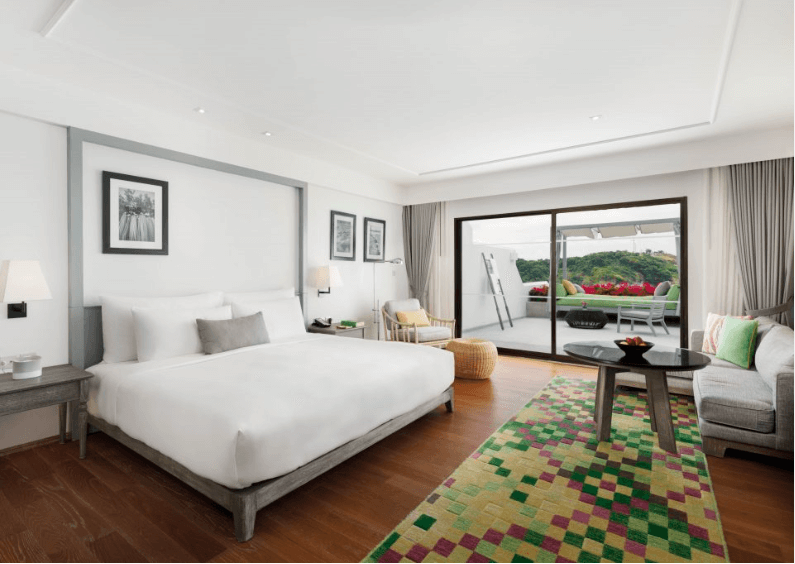 Grand Ocean View Room